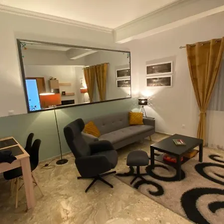 Golden Apartamento Patras